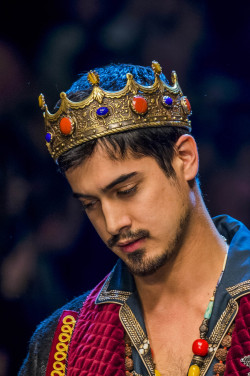 confessionsofabollywoodgirl:  Avan Jogia walks for Dolce &amp; Gabbana Men’s Fall 2017 Collection