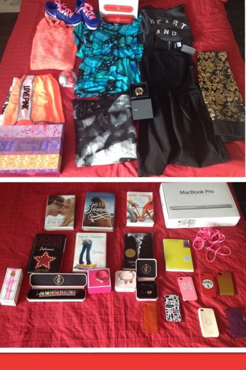 perfection-is-pink:  perfection-is-pink:  HUGE GIVEAWAY! HUGE GIVEAWAY! HUGE GIVEAWAY! HUGE GIVAWAY!do not delete the text, only the pictures show up on your blogHello everyone, I will be hosting my 3rd annual giveaway. I love doing giveaways for you
