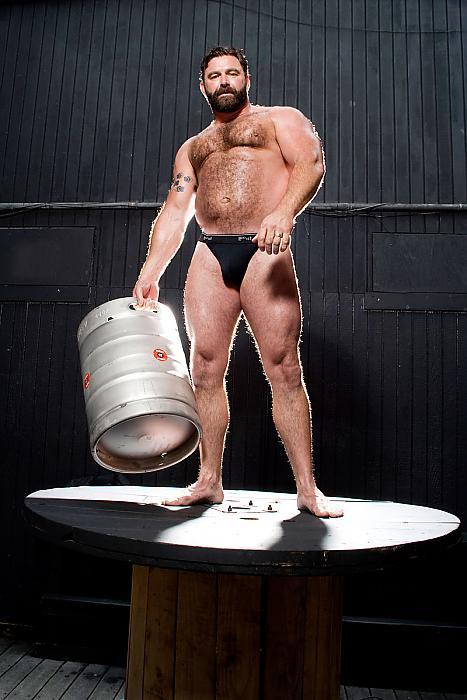 cphifer5115:  gymbear:  Wolfgang Fultz  Woof daddy
