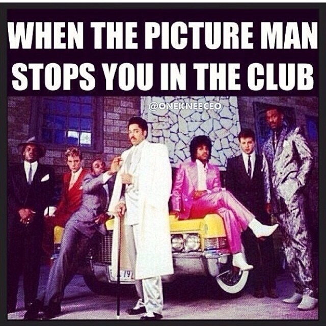 onekneemedia:  Coming thru like a few chosen one #Club #niggasbelike #refreshed #onekneeceo