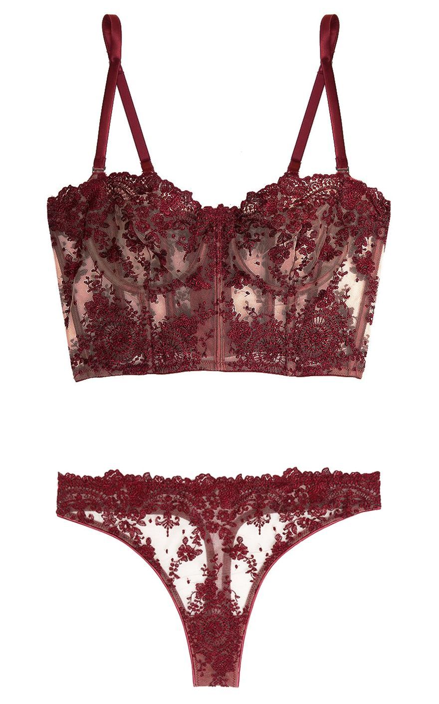 martysimone:    I.D. Sarrieri | Annabelle - Chantilly Lace + tulle + silk bustier