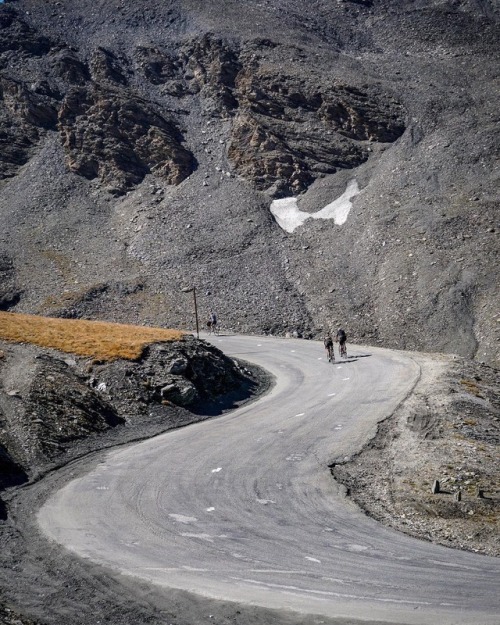 apisonadora60: The Col de L’Iseran.  The highest Mountain Pass In Europe, rising to 2770m on a glori