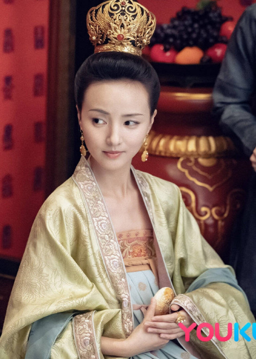 women in chinese costume dramas 