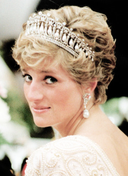misshonoriaglossop: Diana: 20th Anniversary