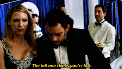 singfromthehair:  You can tell Olivia is