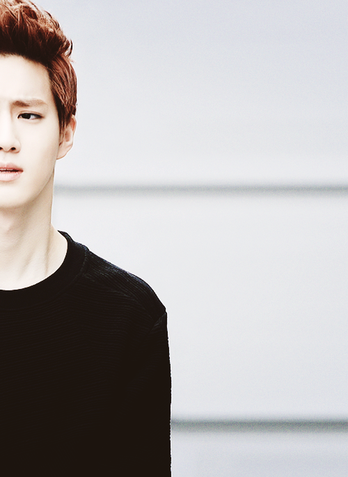 krismebaek-blog:  too gorgeous; 