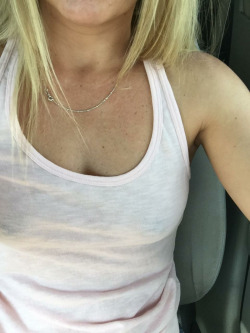 ambergirlfl: lilsexykat:   Braless see through