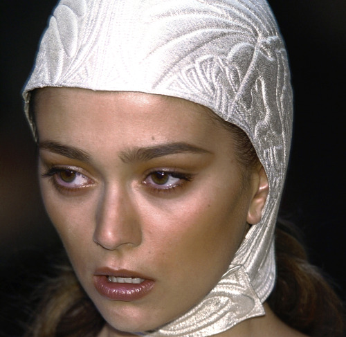 driflloon:beauty @ mcqueen ss06