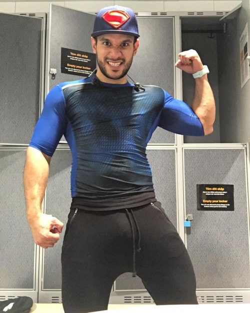 lyon8668:  #TBT 💪🏽🤪 2 years ago  (en Fitness24Seven)https://www.instagram.com/p/BnHXnR5hnjC/?utm_source=ig_tumblr_share&igshid=1kuaplpy17nvg