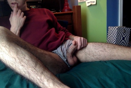 420bate:  WHY DOES HE SPEND SO MUCH TIME LOCKED IN HIS BEDROOM?