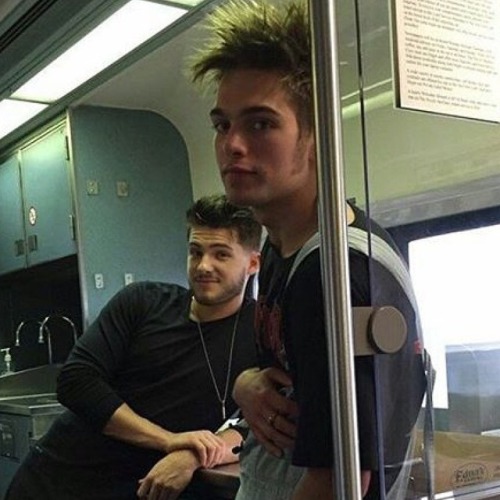 dylan sprayberry &amp; cody christian icons like or reblog if save