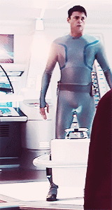 *whispers* I Bet Leonard's Bigger Than Kirk...