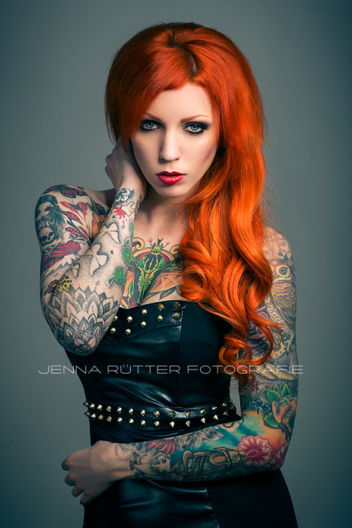 nomalez:  Evilla D Ark (Allemagne/Germany)   Photos by Jenna Rütter.: http://www.jennaruetter.de Follow Evilla D. Ark : Facebook / Instagram . Links(to see more of): Evilla D Ark / Tattoo / redhead girls / All Girls .   