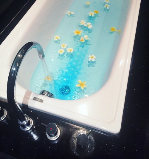 flowerbath