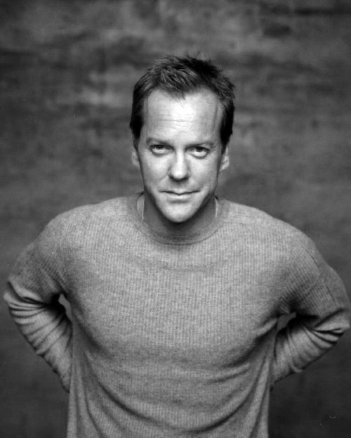 Porn Maszületettfaszi:  Kiefer Sutherland (1966)24, photos