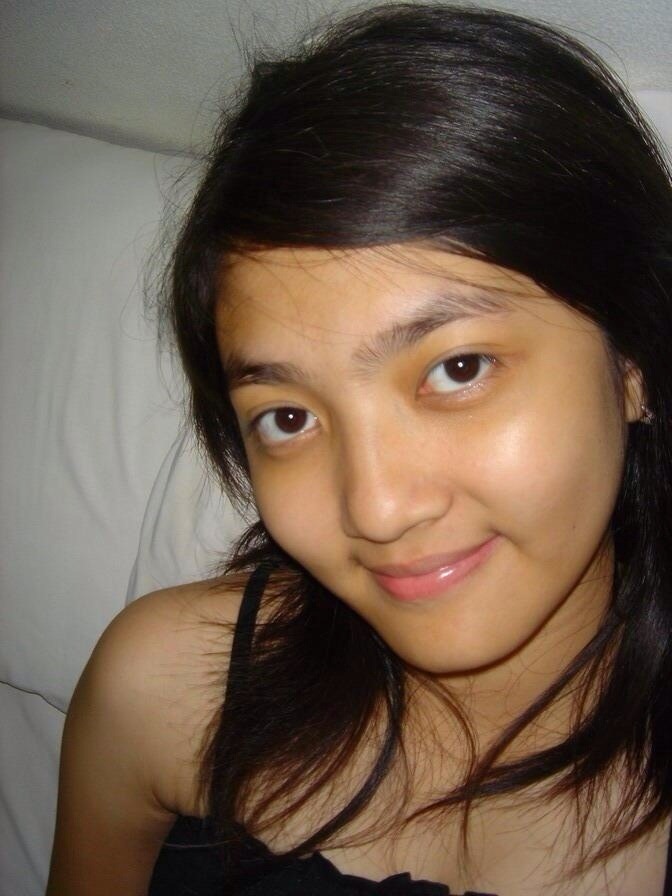 butu11enak:  noharie:  Tekorban jua..  ni awek indon… Chika Bandung