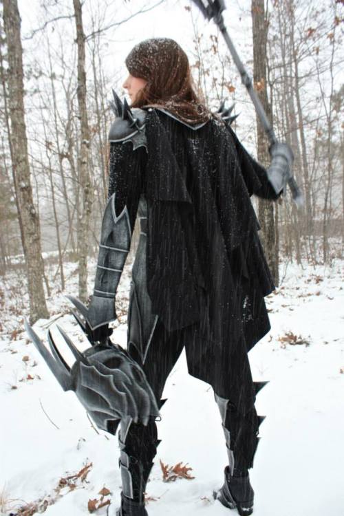 cosplay-gamers:Lord of The Rings - SauronCosplay porn pictures