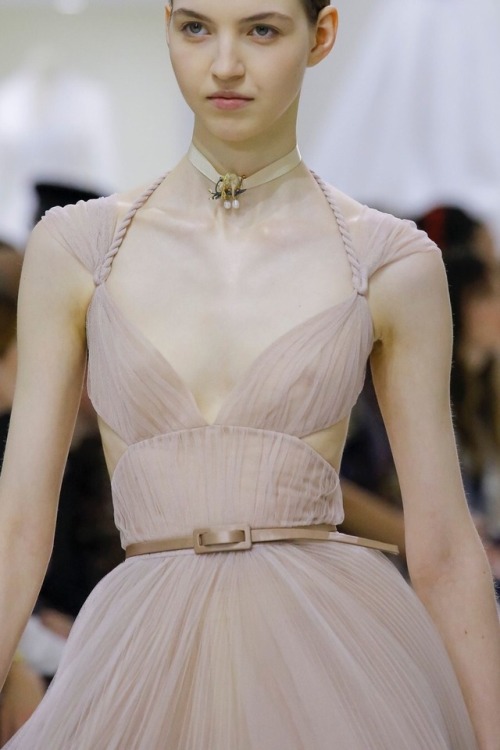 dehvron: christian dior, f/w 2018 couture