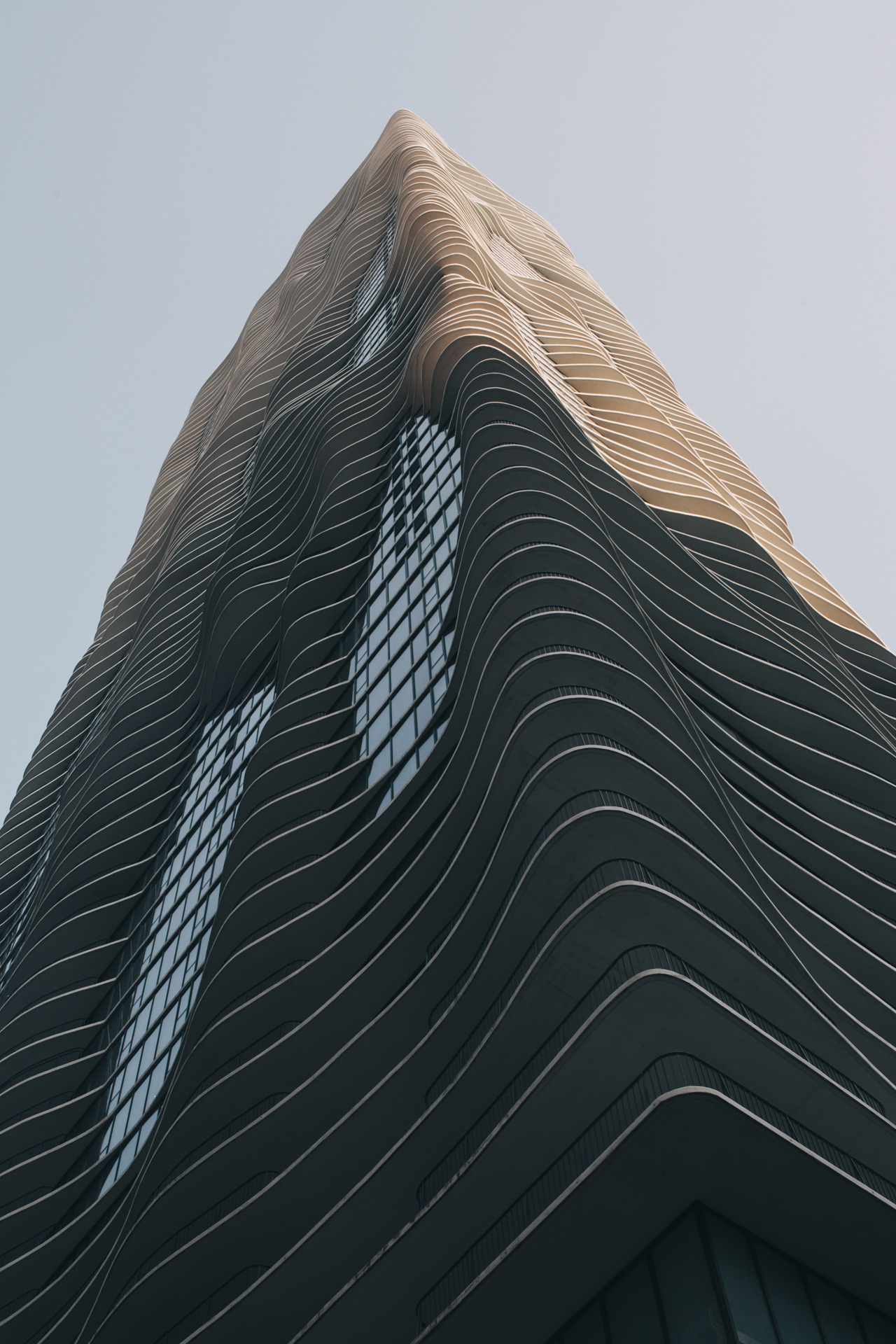 ccwlth:  Aqua Tower Studio Gang Architects Chicago 
