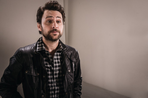 hellyeahcharlieday:  Charlie Day | Backstage 