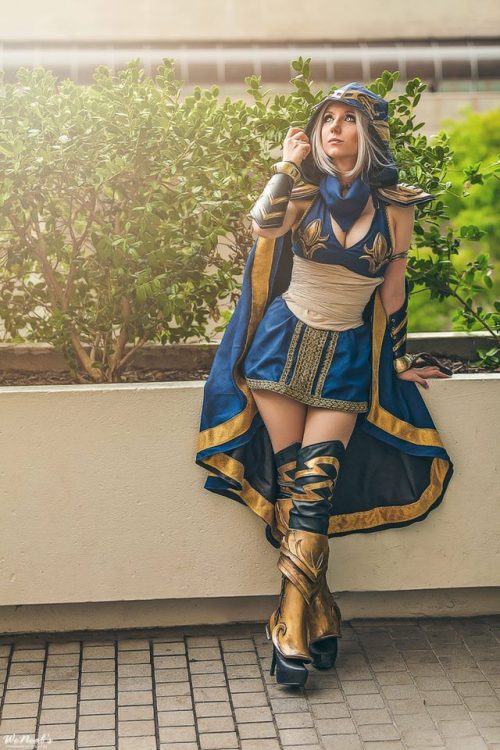 Sex league-of-legends-sexy-girls:  Ashe Cosplay pictures