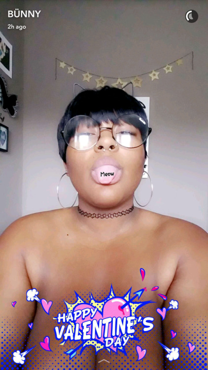 yournudemom:  I was a cat on Valentine’s day.
