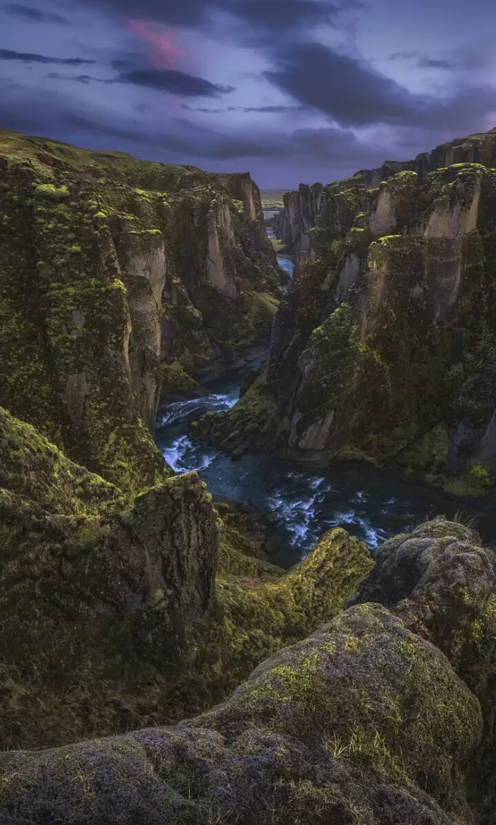 landscape-lunacy:  Fjaðrárgljúfur, Iceland - by Mythlands 