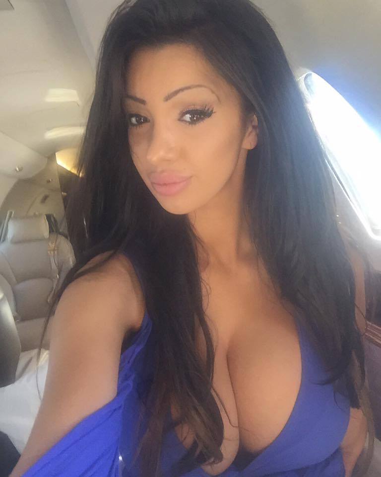 styleextra:    styleextra   chloe khan   one of our faves