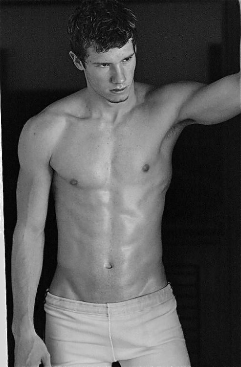 themitchme:  Dustin Zito 