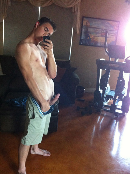 thecircumcisedmaleobsession:  19 year old straight CUTIE from Los Angeles, CA A nice sized cock for his lean, muscular build. A ! 