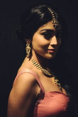 itsbollywood:  Shriya Saran 