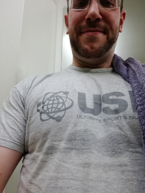 Celebrating A New Personal Best, Bench Pressing 105kg For 3 Sets Of 3 Rep. Next Stop, 3 Sets Of 5. Also