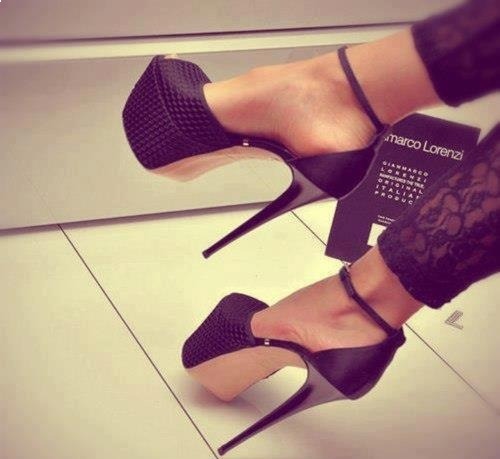 chasingthefuxxinghigh:  Gerwine∞ on We Heart It - weheartit.com/entry/52884963/via/Beau