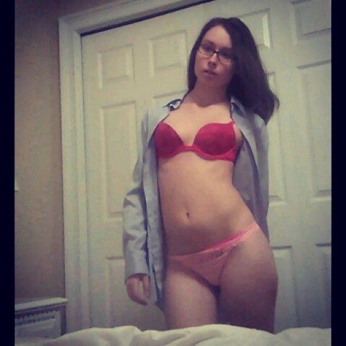 bull757: justthatgirlshay: #modelswanted #Modeling #modelingphotographer #Model #photographer #photo