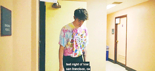 wesleywyndams:can’t find the groceries // summer tour recap