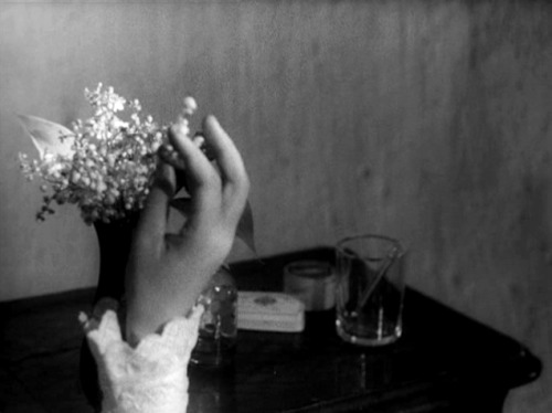 disorienteddreams:    Krotkaya (Aleksandr Borisov, 1960)   