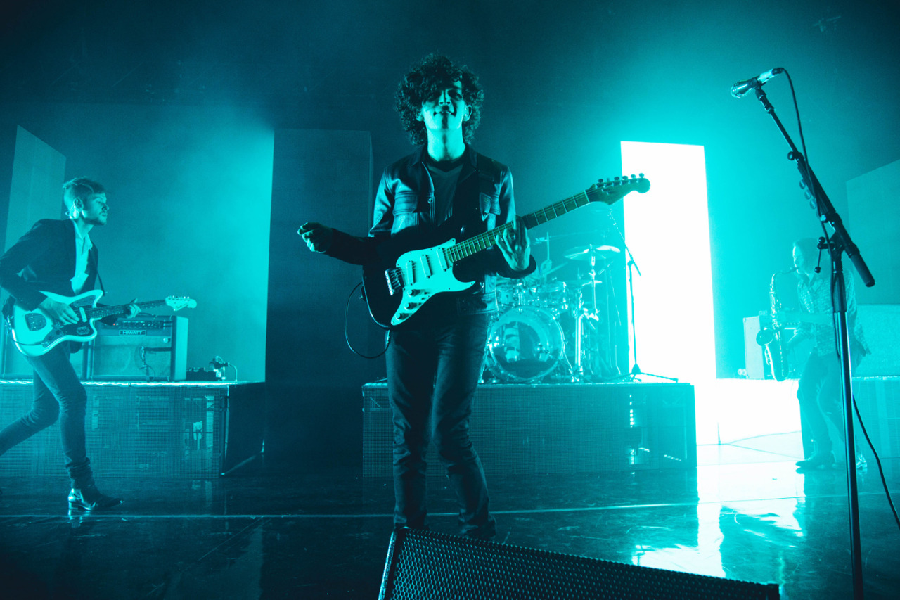 georgestaniel:  london 11.24.15 (ph: sam keeler)