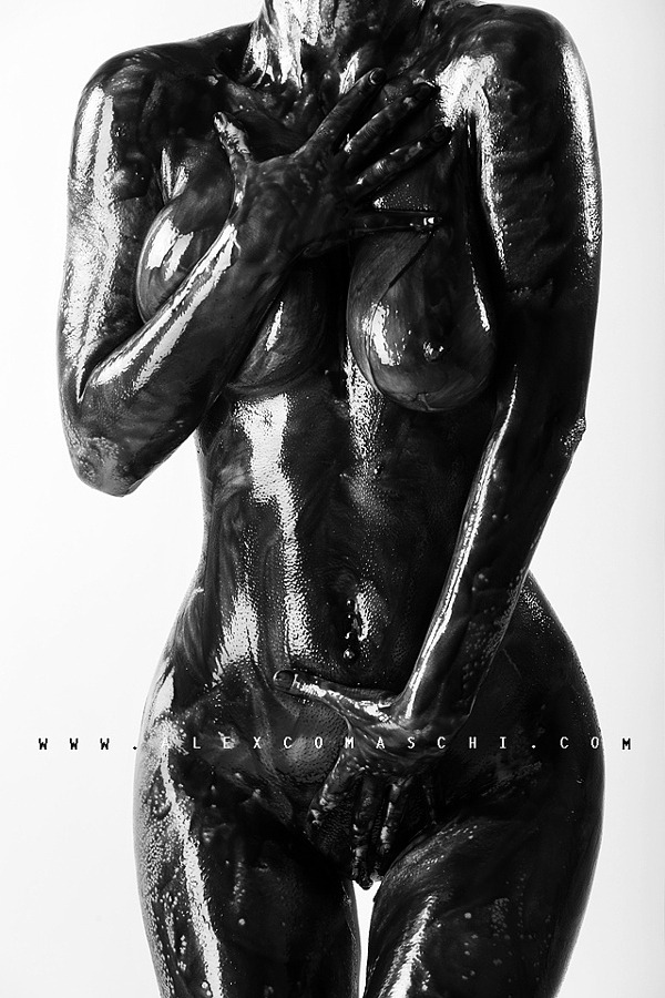 popularnude:Chocolate by AlexComaschi , via http://ift.tt/1wSwJuR