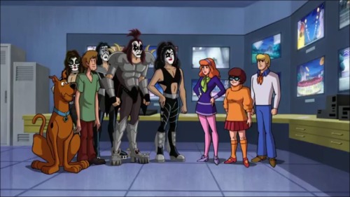 gablesmcgee:  pan-pizza:  myutsuu:  keeppartyvangoing:  adventuretom:  Scooby Doo and KISS  This is happening.  where is that quote about kiss’ role model being coca cola cause this right here is a prime example of it  w/e kiss is cool as fuck  I HATE