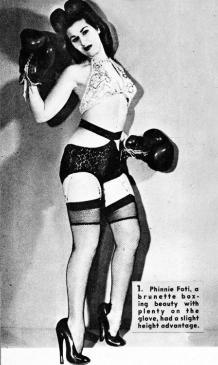 XXX Phinnie Foti, 1946. photo