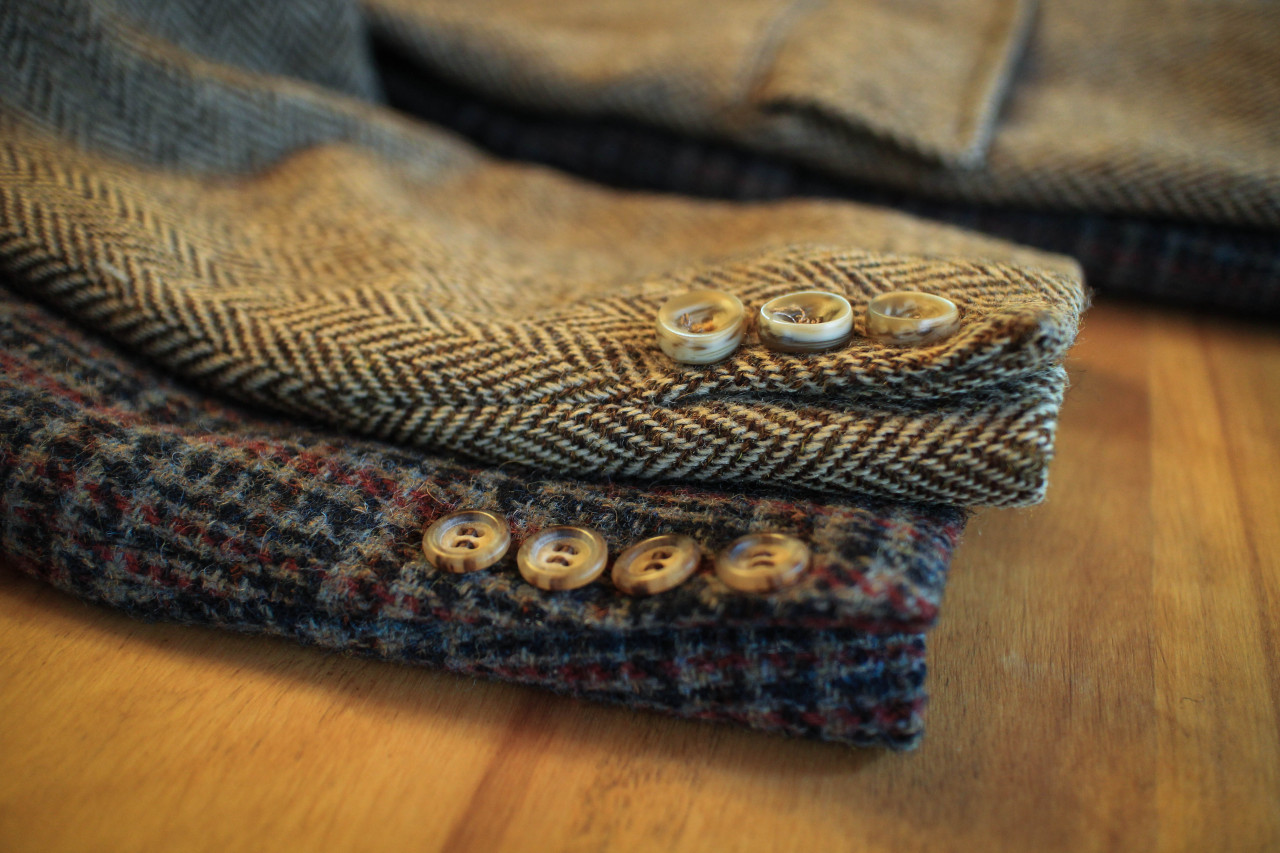 While I was home over the weekend I took another look through my grandpa’s old closet. These are some of my favorites: two vintage Harris Tweed blazers with a 3-roll-2 button stance, natural shoulders, quarter lining, and thick horn buttons. One is a...