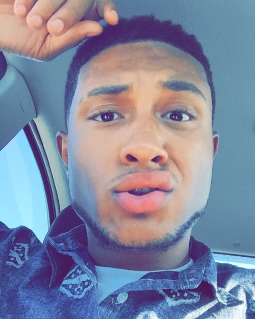 goodbussy:  So damn cute!