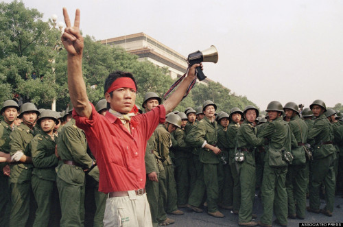 soldiers-of-war: CHINA. Beijing. April to June 1989. Tiananmen Square massacre. The Tiananmen Square