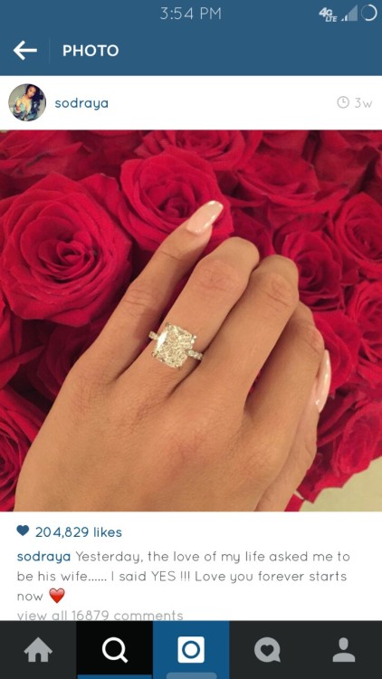 k-i-l-l-a-p-a-m:  5tacks:  factsmyguy:  sonoanthony:  schmoodee:  tanklawrence:  Scandrick is too savage 😂😂😂  Upper echelon hall of fame  Lmao wild  #futurehive  you don’t accidentally buy a 400k engagement ring tho…  Why do I smell spin
