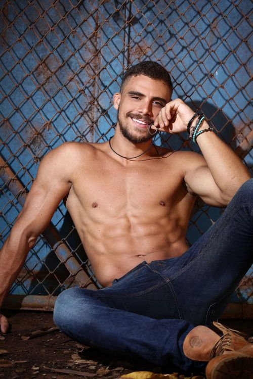 handsomemales:  danilo augusto by hay torres