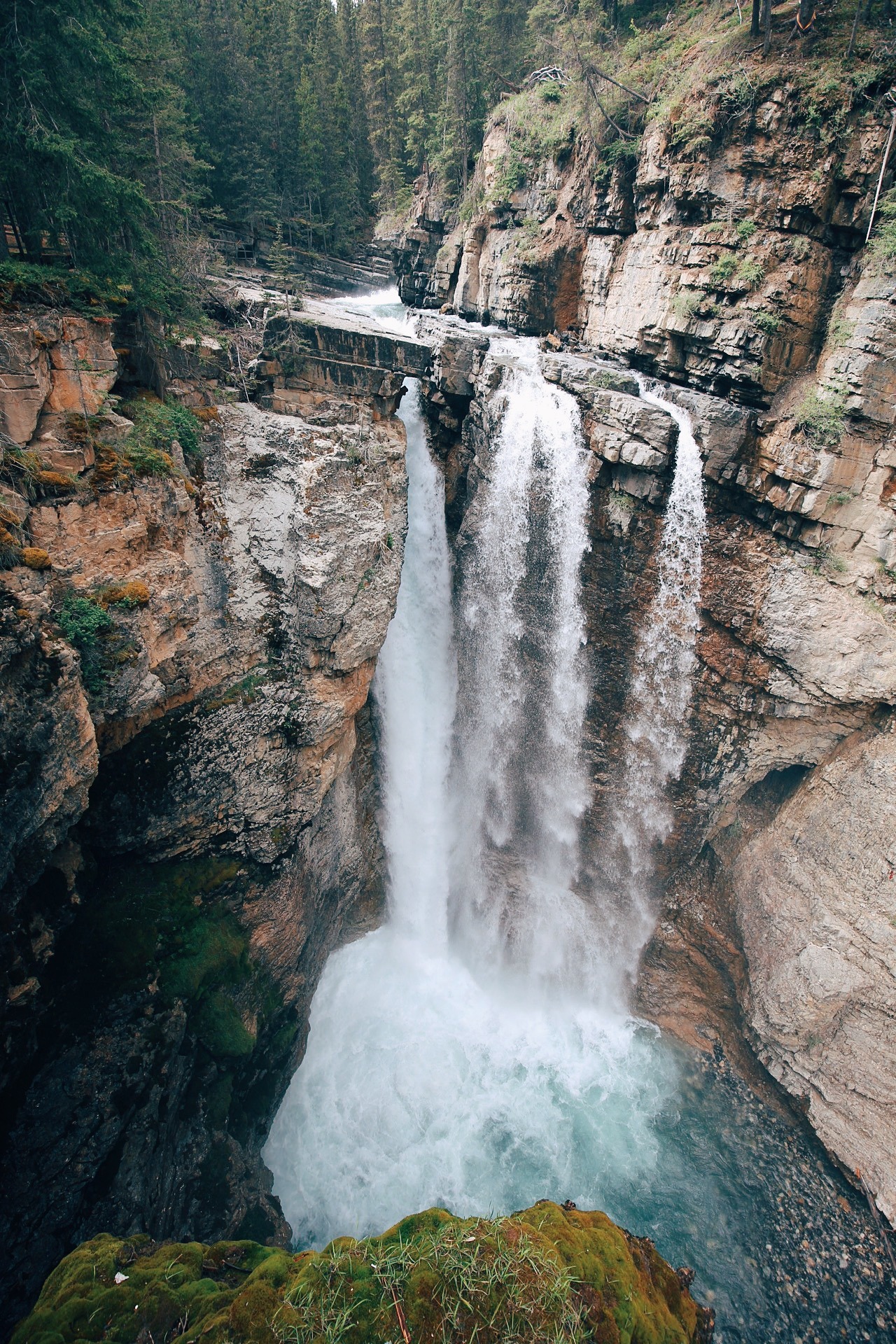 banshy:  Johnston Canyon // Toban Knight  