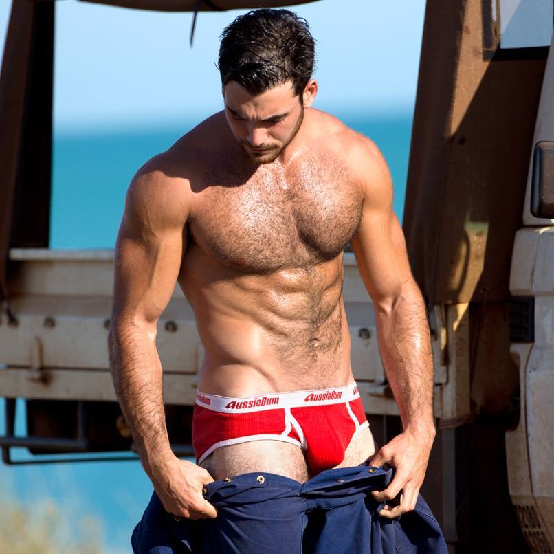 Hot Guy Hall of Fame: 8s, 9s and Perfect 10s