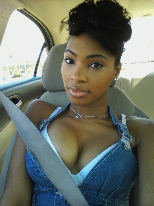 EBONY/BLACK