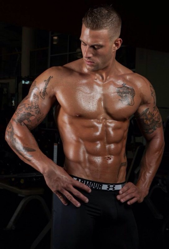 sportshotmen:  http://markattore.tumblr.com