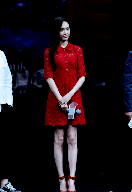 114/366 Dresses of 2016′s Red Carpets Tiffany Tang at Lauching Event in Beijing&mdash